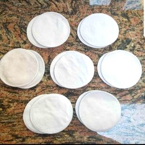 Bamboobies reusable nursing pads